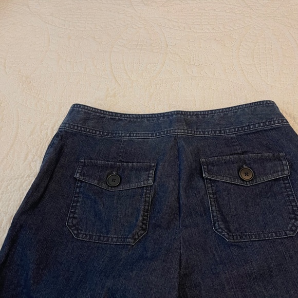 Talbots Denim Lightweight Bermuda Shorts size 4 - Picture 7 of 11